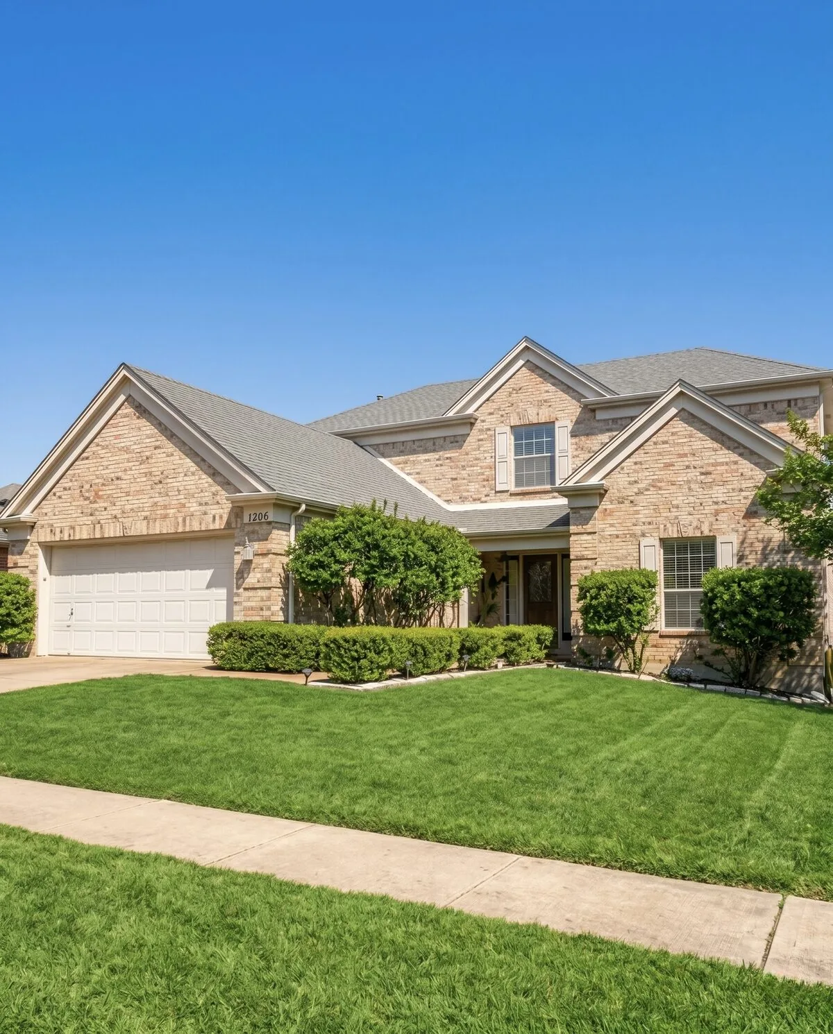 Recent San Antonio home we bought for cash — brick Stone Oak property