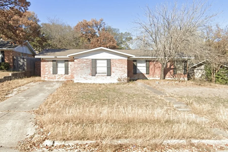 San Antonio house we bought from an out-of-state seller — cash close, remote notary